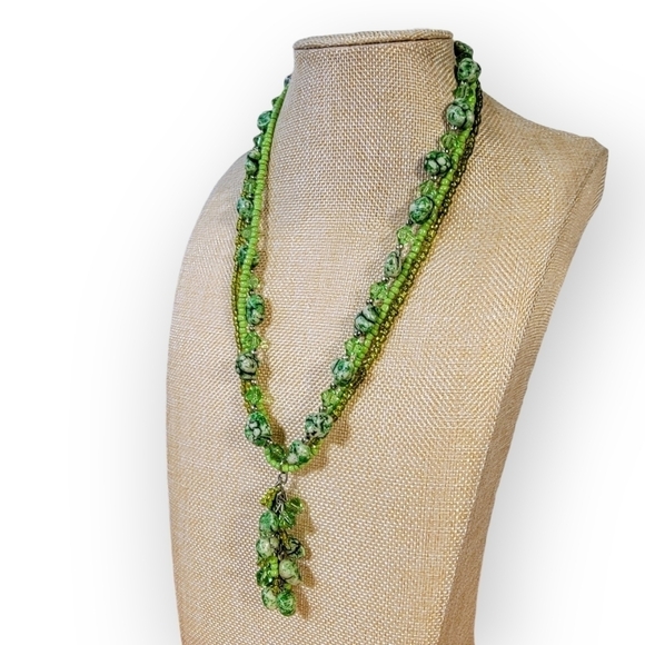 Triple strand Green Stone and Bead Statement Necklace With Tassel - Picture 1 of 16